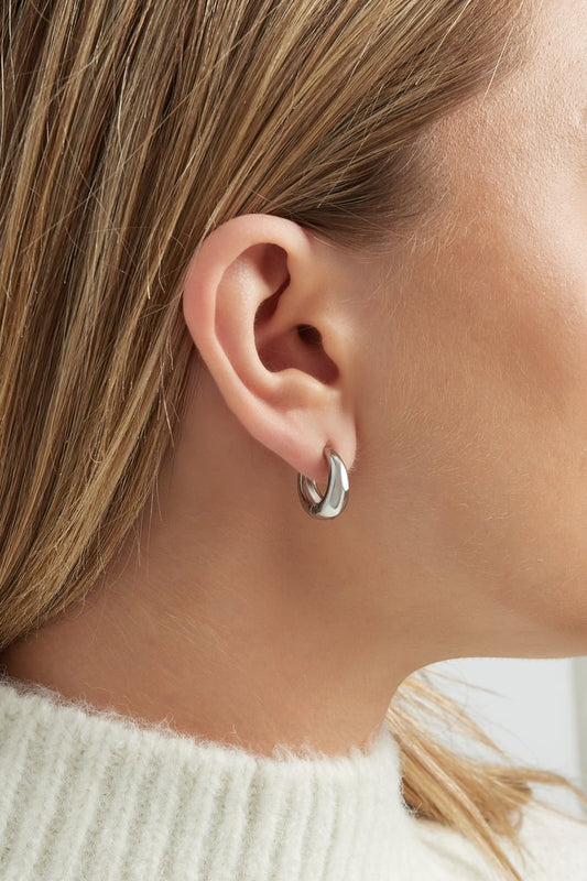 medium basic hoop oorbellen